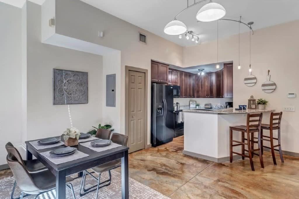 Modern, Insta-Worthy 2B Townhome In Walkable Springfield! Jacksonville Buitenkant foto